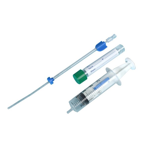 Cornier cannula with vacuum syringe